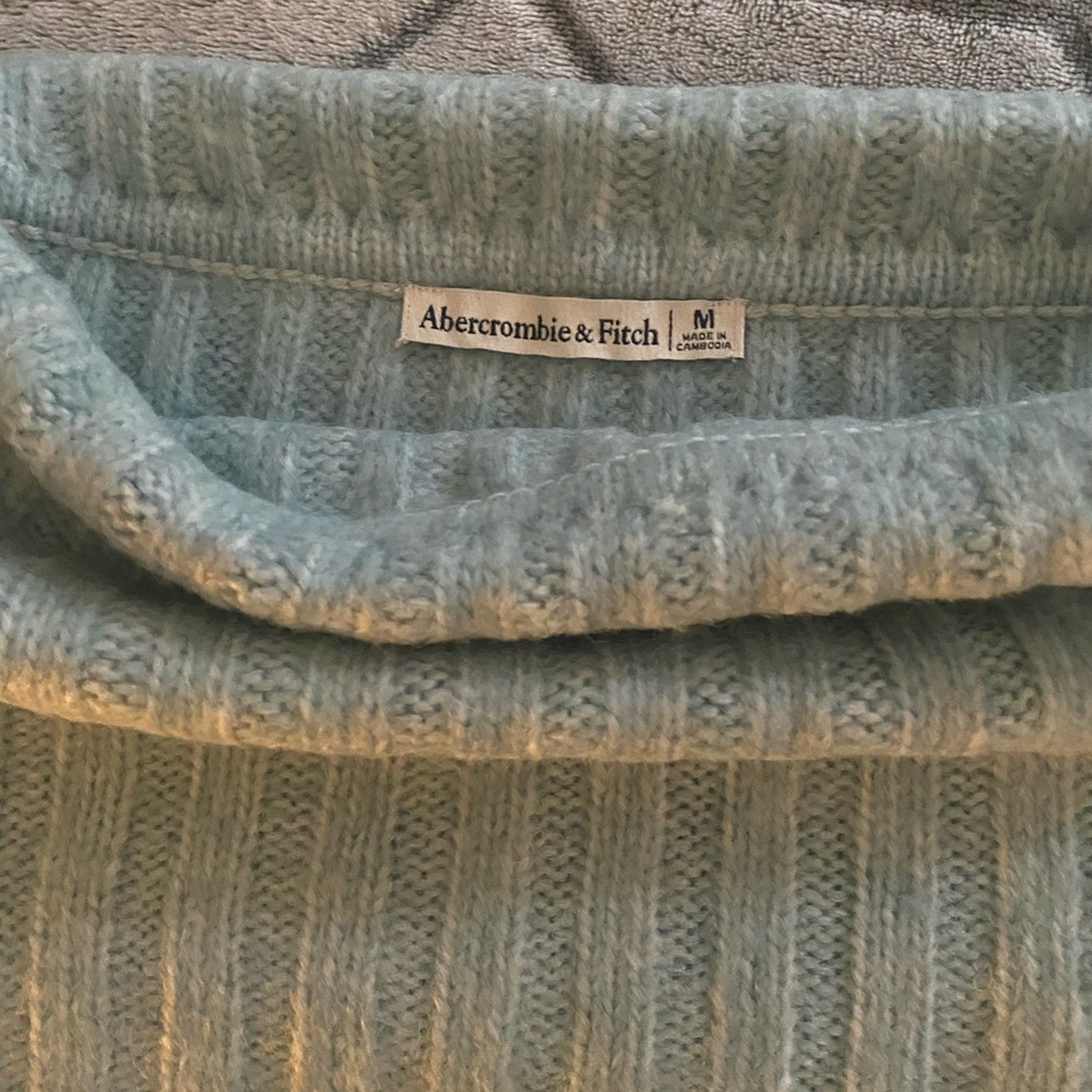 A&F Off-Shoulder Ribbed Sweater in Light Blue - Picture 3 of 3